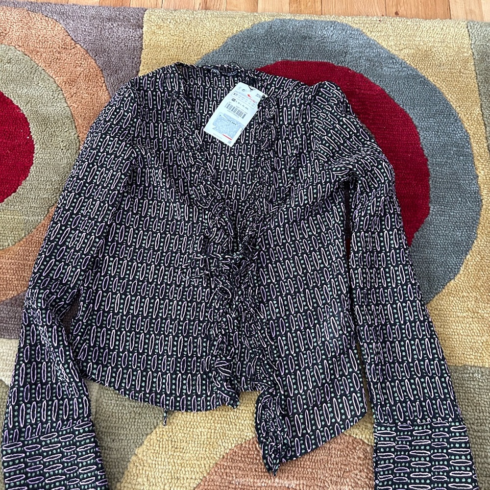 NWT Zara Pattern Blouse Long Sleeve Shirt Top Tie Front Open Style Size XS